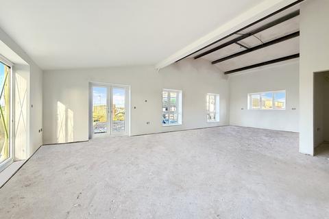 3 bedroom barn conversion for sale, Oxleaze Farm Barns, Claypits Lane, SN7