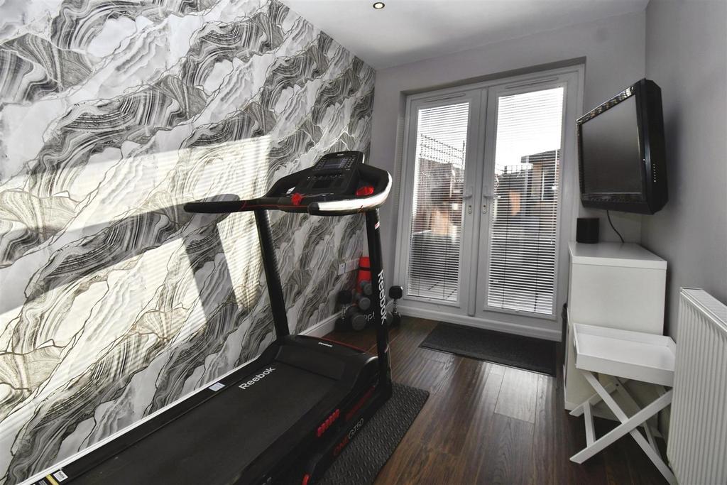 Snug/Gym
