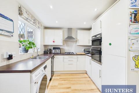 3 bedroom semi-detached house for sale, Ellerburn Drive, Bridlington, East Riding of Yorkshire
