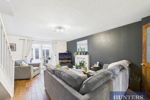 3 bedroom semi-detached house for sale, Ellerburn Drive, Bridlington, East Riding of Yorkshire