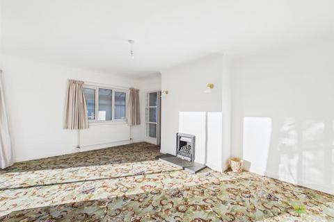 4 bedroom detached bungalow for sale, Weston Avenue, Oswestry