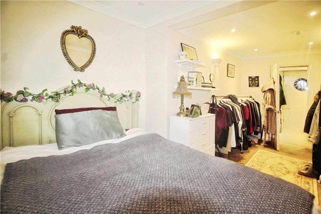 Double Bedroom