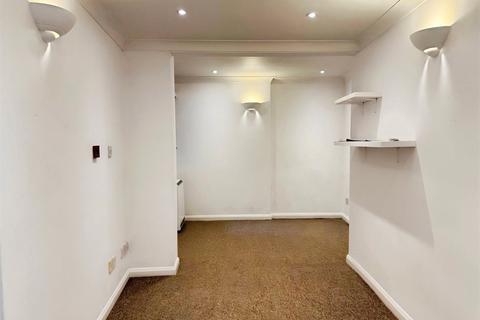 undefined, Adelaide Crescent, East Sussex BN3