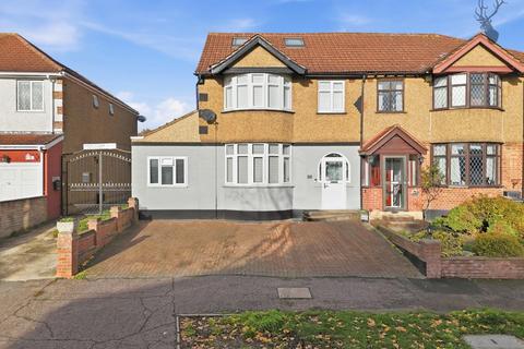 undefined, Dale View Crescent, London E4