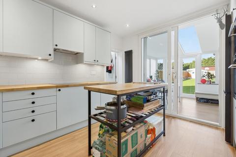 undefined, Dale View Crescent, London E4