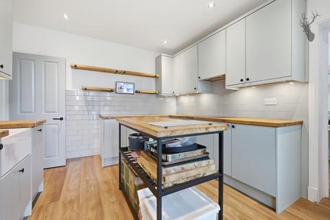 undefined, Dale View Crescent, London E4