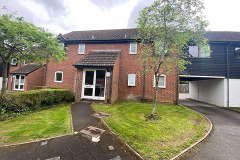 undefined, Eeklo Place, Newbury RG14