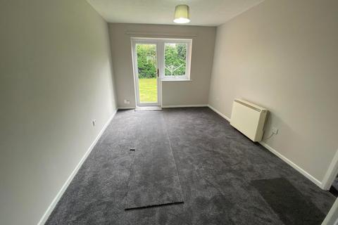 undefined, Eeklo Place, Newbury RG14