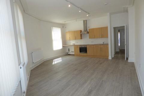 2 bedroom flat to rent, High Street, Long Eaton, NG10 1JB