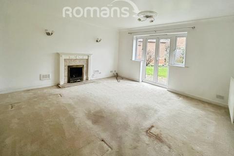 4 bedroom detached house for sale, Bryant Road, Swindon, Wiltshire