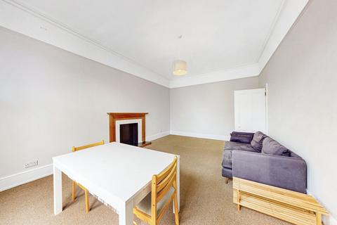 2 bedroom flat to rent, West End Lane, London NW6