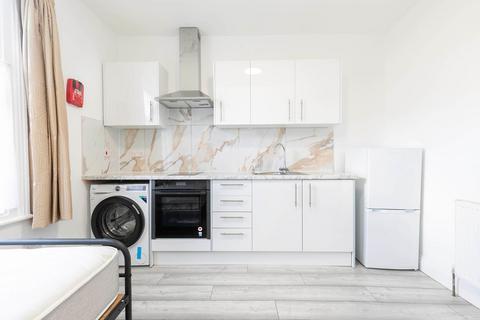 Studio to rent, 24 Callcott Road, London NW6
