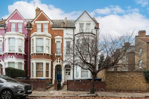 Studio to rent, 24 Callcott Road, London NW6