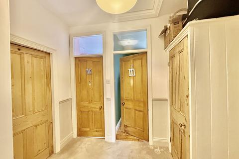 undefined, Wingrove Avenue, Fenham, Newcastle upon Tyne, Tyne and Wear, NE4 9AB