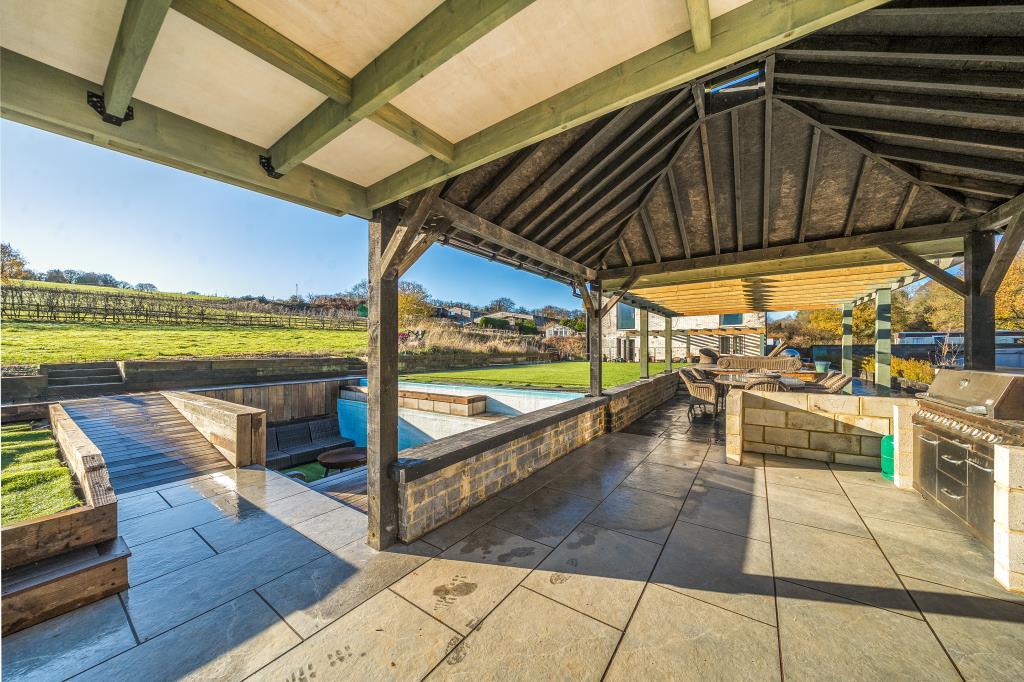Alfresco Dining Area