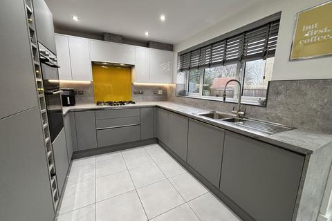 undefined, Hulbert Close, Trowbridge BA14