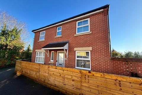 3 bedroom detached house for sale, Hulbert Close, Trowbridge BA14