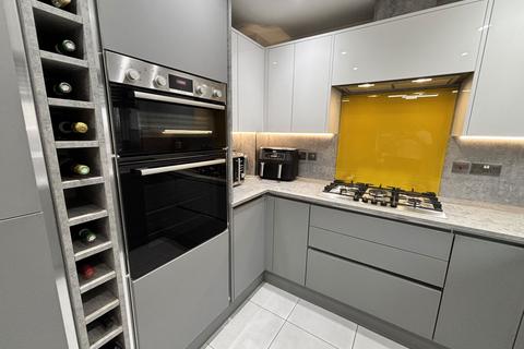 3 bedroom detached house for sale, Hulbert Close, Trowbridge BA14