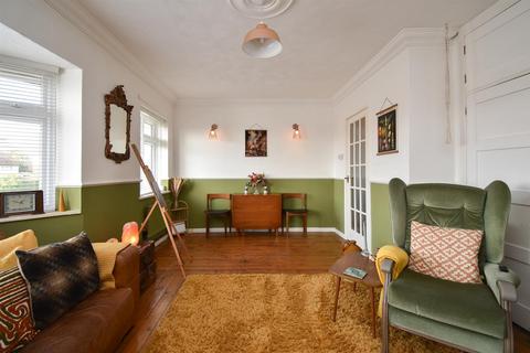 undefined, Rye Road, Hastings