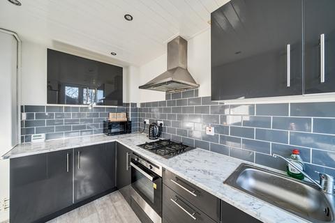 2 bedroom apartment for sale, Longfield Estate, London