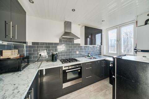 2 bedroom apartment for sale, Longfield Estate, London