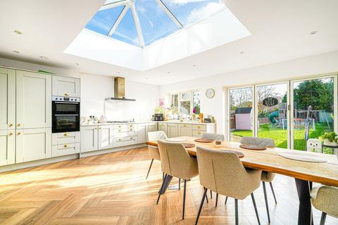 5 bedroom semi-detached house for sale, Cropthorne Road, Shirley