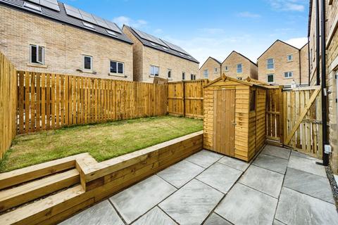 undefined, Brighouse, Brighouse HD6