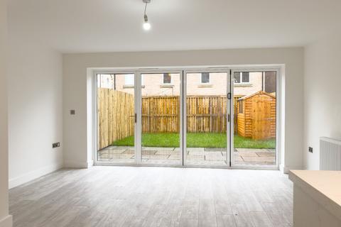 undefined, Brighouse, Brighouse HD6