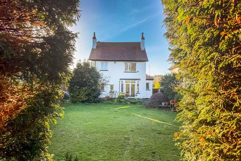 4 bedroom detached house for sale, Cromer Road, Southport PR8