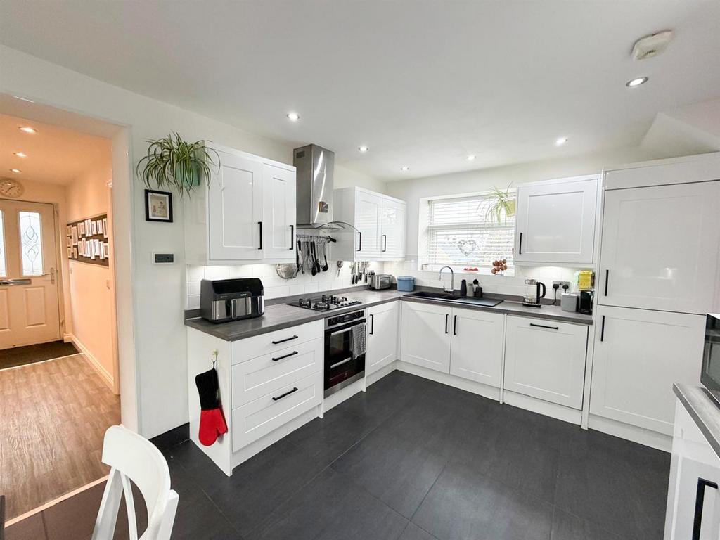 4 bed semi detached Sutton-in-Craven