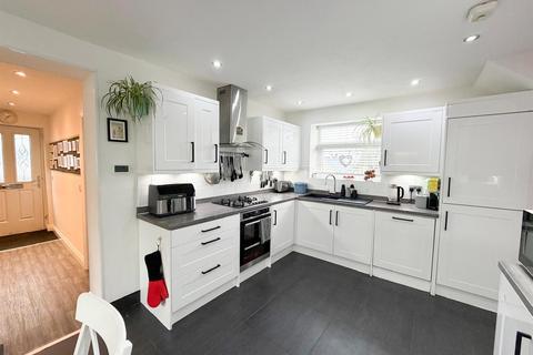 4 bedroom semi-detached house for sale, Harper Grove, Sutton-In-Craven