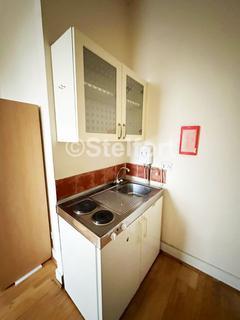 undefined, Archway Road, London, N6