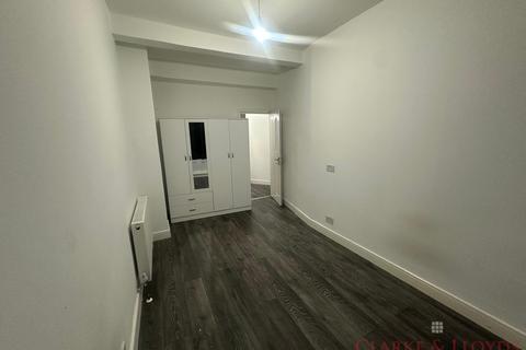2 bedroom flat to rent, London E3