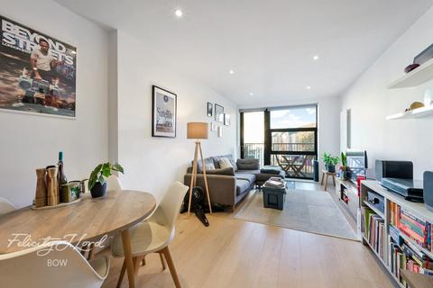 undefined, Fairfield Road, London, E3