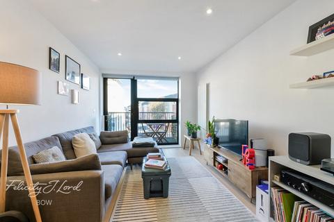 undefined, Fairfield Road, London, E3
