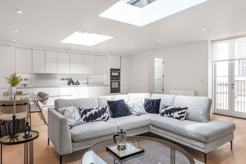 4 bedroom flat to rent, Devonshire Place, Marylebone, W1G