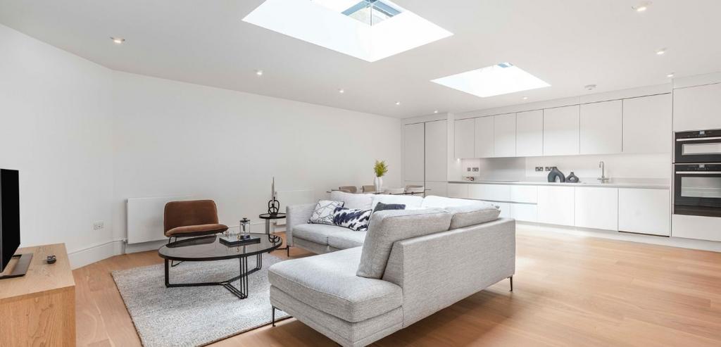 Screenshot 2025-1...