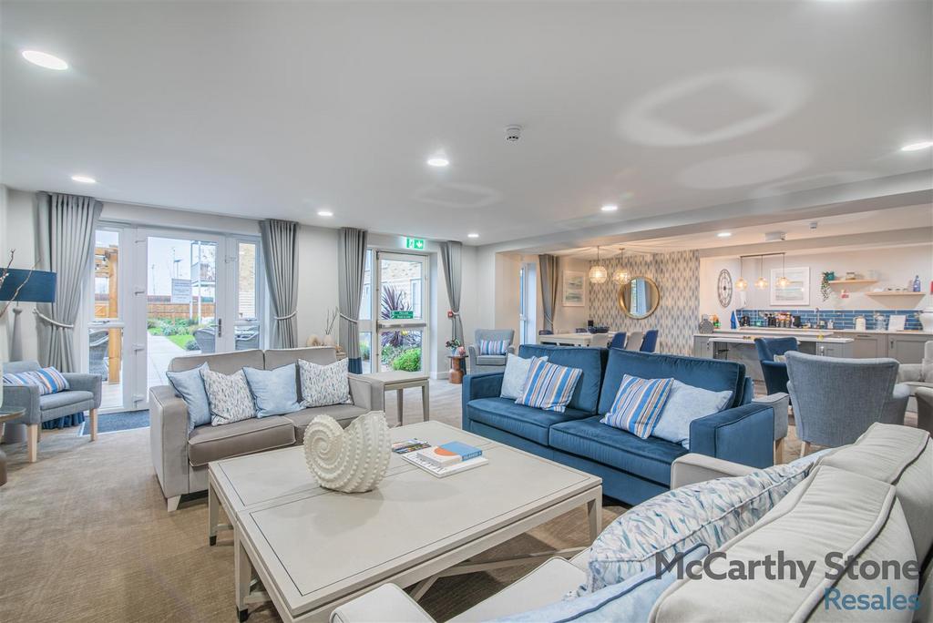 8671417-interior26.jpg