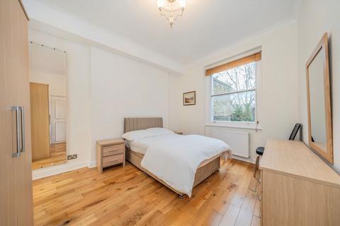 2 bedroom flat to rent, Cromwell Crescent, London SW5