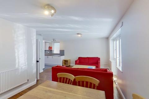 undefined, Lenton Road, Nottingham NG7