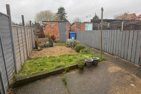 2 bedroom terraced house to rent, Westgate, Driffield, YO25 6TA