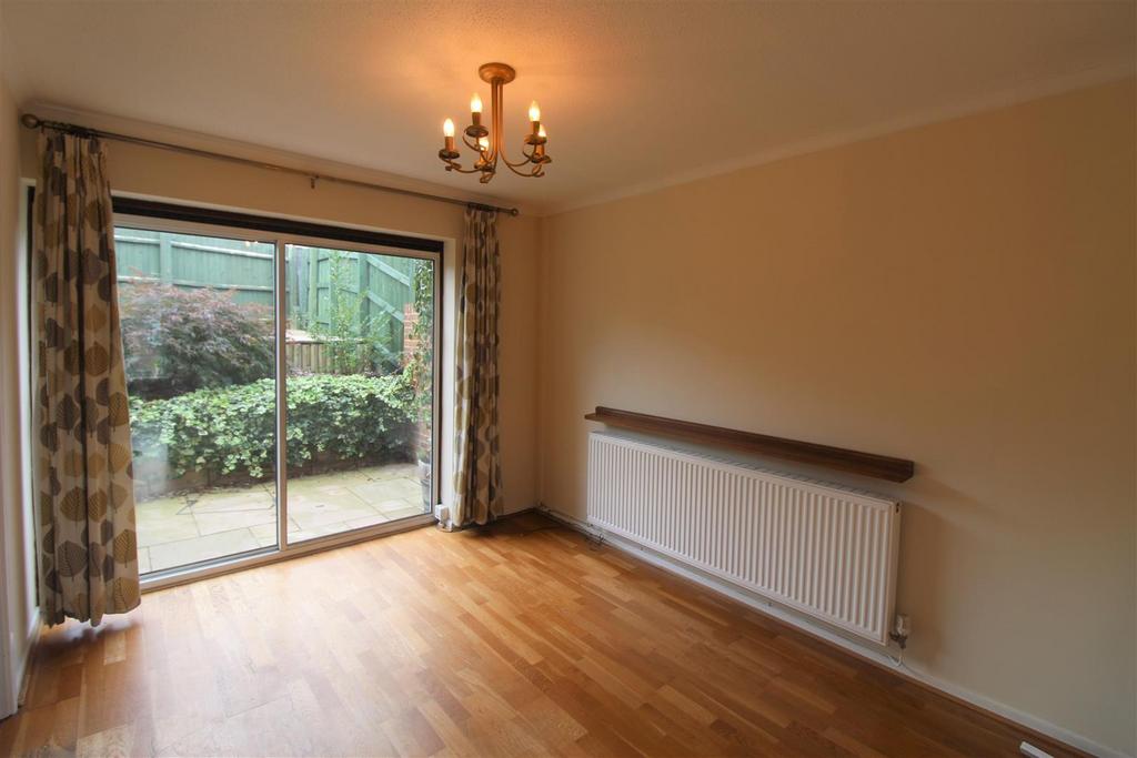 Dining room.jpg