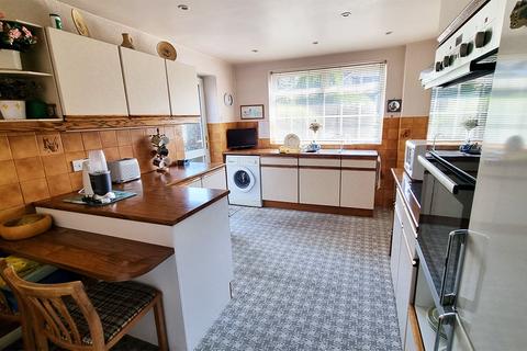 undefined, New Close Road, Shipley BD18