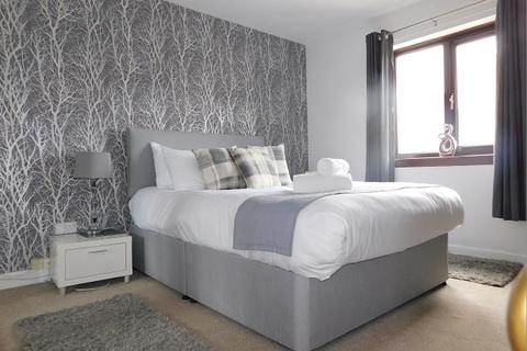 15, Allanfield, Edinburgh, EH7 5YJ