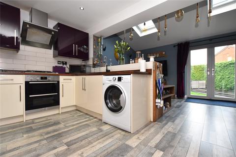 4 bedroom detached house for sale, Poppleton Way, Tingley, Wakefield, West Yorkshire