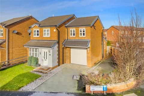 4 bedroom detached house for sale, Poppleton Way, Tingley, Wakefield, West Yorkshire