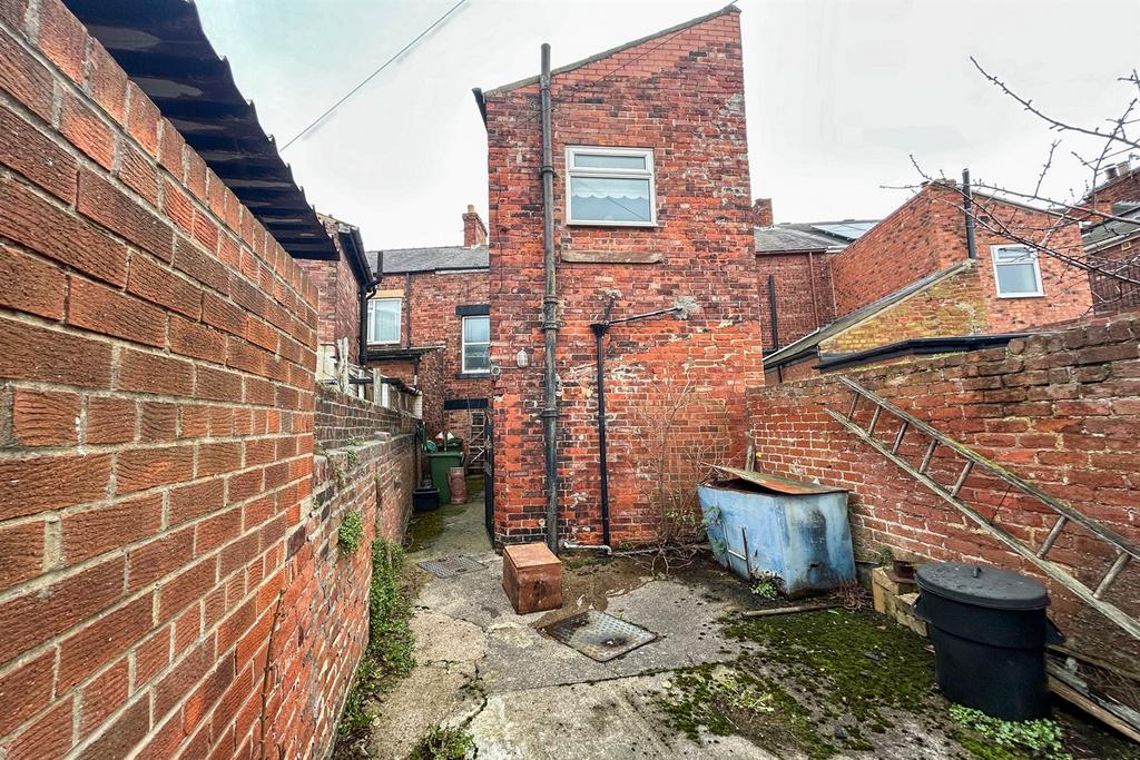 Rear Yard