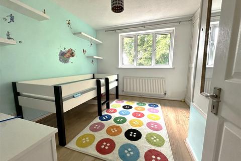undefined, Daniel Close, London SW17