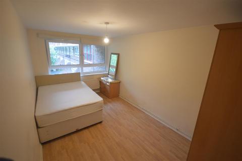undefined, Tayport Close, London