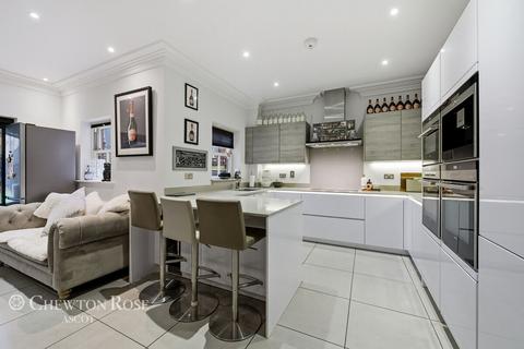 undefined, Queensbury Gardens, Ascot